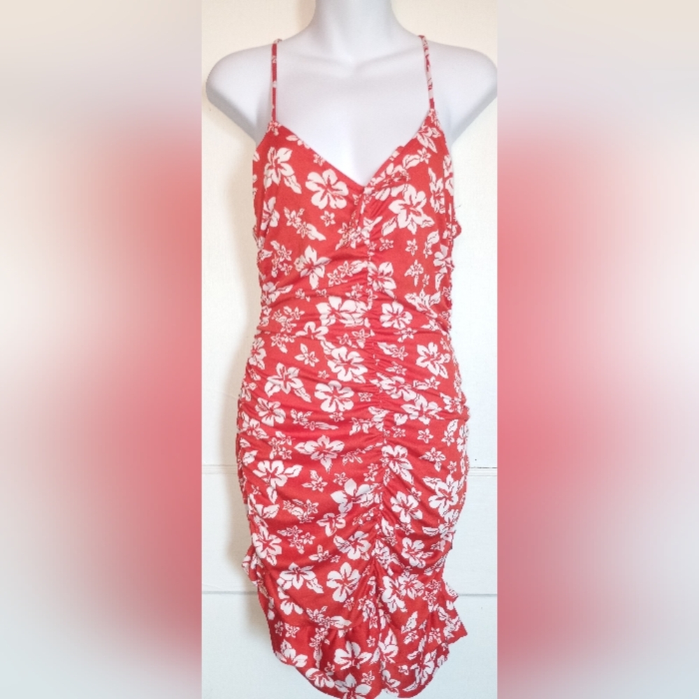🌺BUNDLE ONLY🌺 Derek Heart Coral and White Floral Dress